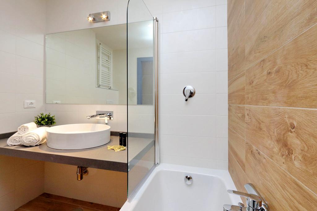 Apartament Monti Colors Rzym Zewnętrze zdjęcie